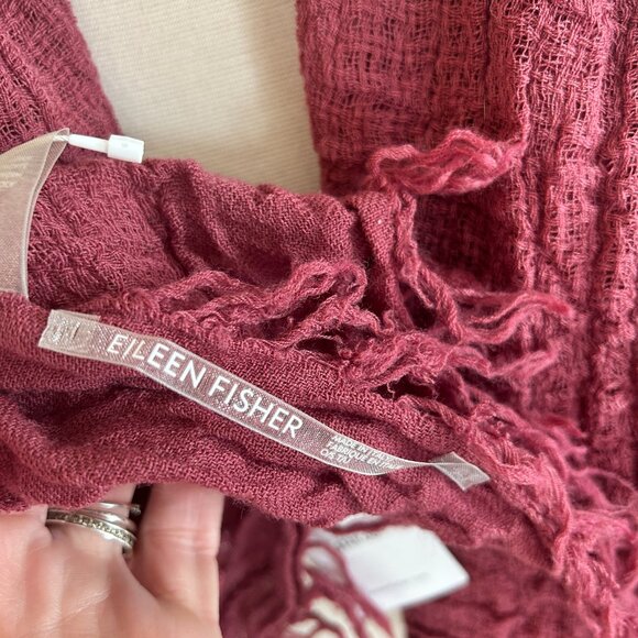 NWT Eileen Fisher Scarf Rose 100% Virgin Wool Gauze Fringe - Picture 7 of 8
